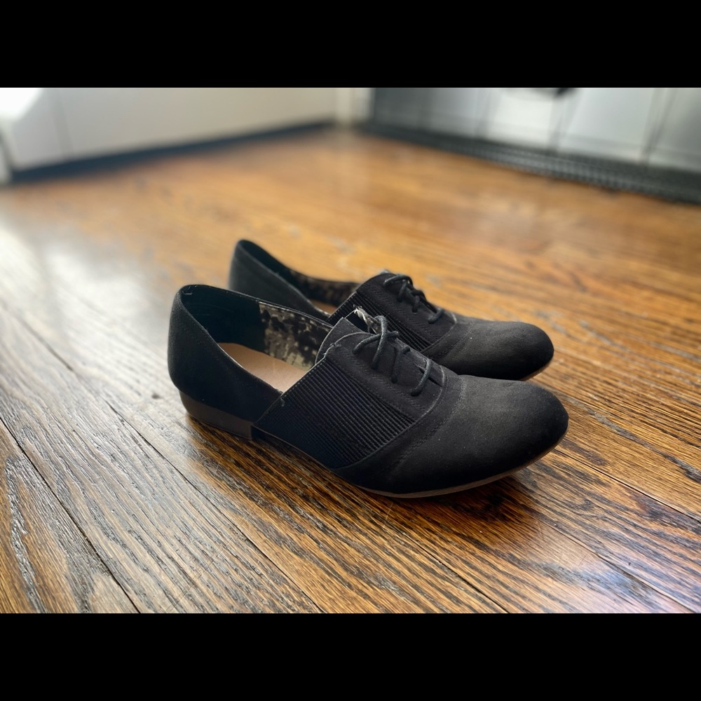 Oxford Flats -Restricted Brand